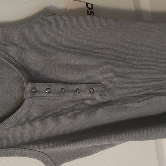 NWT SO Rib Henley Tank - Picture 4 of 4